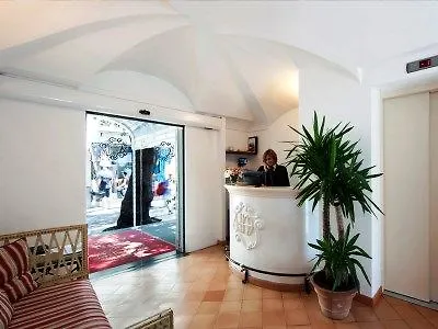 L'ancora 4*