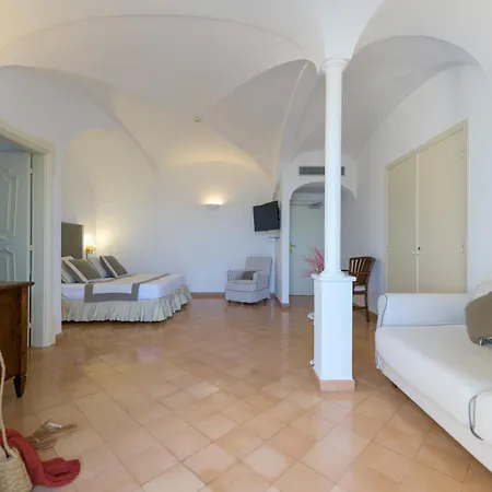 L'ancora Hotel 4*